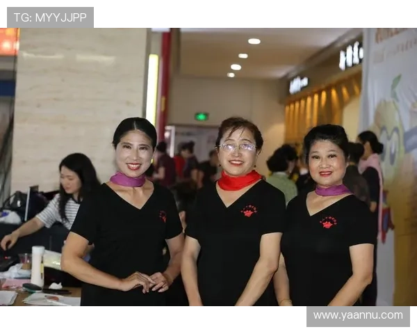 十月庆生，岁月如歌，热爱生活的每一天依然闪耀光芒